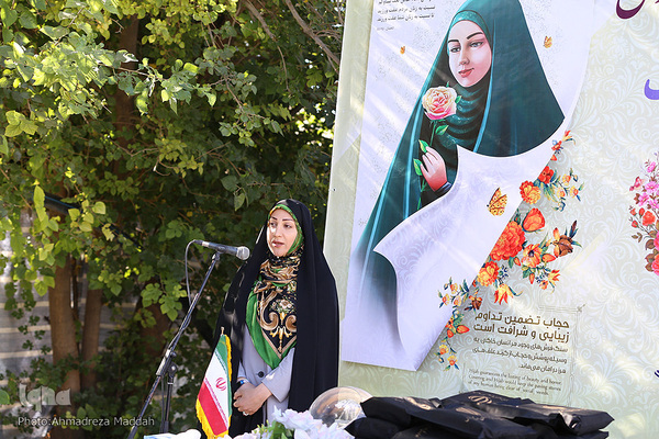 تجلیل از خانواده شاهد و ایثارگر ورزشکار و تقدیر از حجاب برتر در ورزش بانوان فارس‎‎