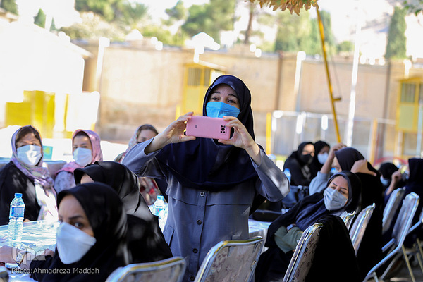 تجلیل از خانواده شاهد و ایثارگر ورزشکار و تقدیر از حجاب برتر در ورزش بانوان فارس‎‎
