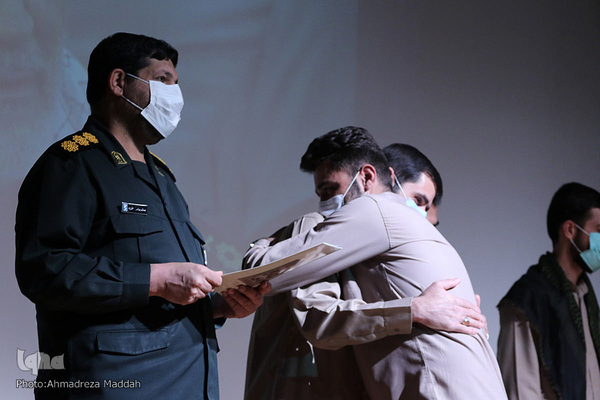 همایش لباس خاکی ها‎‎ - شیراز