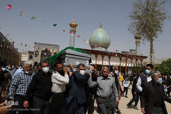 تشییع پیکر آیت‌ الله «سید محمد فقیه» در شیراز‎‎