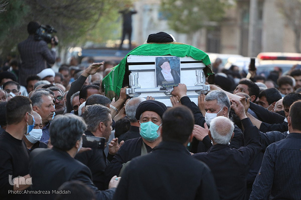 مراسم استقبال مردم نی ریز از پیکر امام جمعه شهر خود‎‎