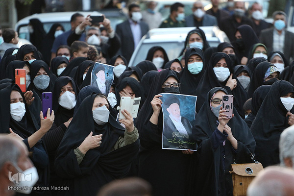 مراسم استقبال مردم نی ریز از پیکر امام جمعه شهر خود‎‎