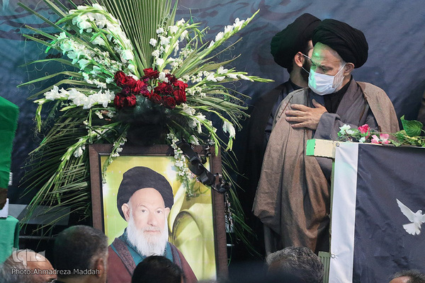 مراسم استقبال مردم نی ریز از پیکر امام جمعه شهر خود‎‎