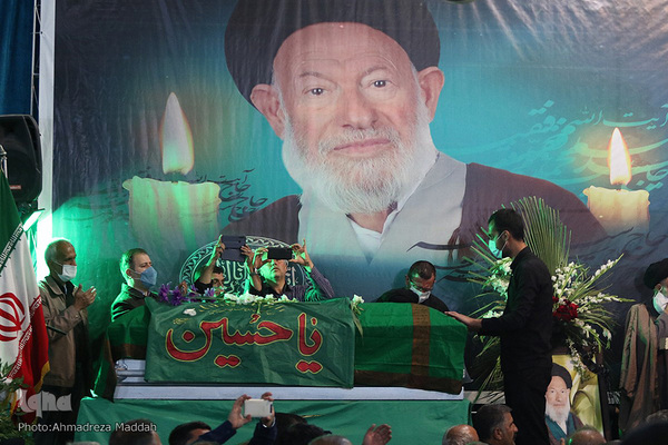 مراسم استقبال مردم نی ریز از پیکر امام جمعه شهر خود‎‎