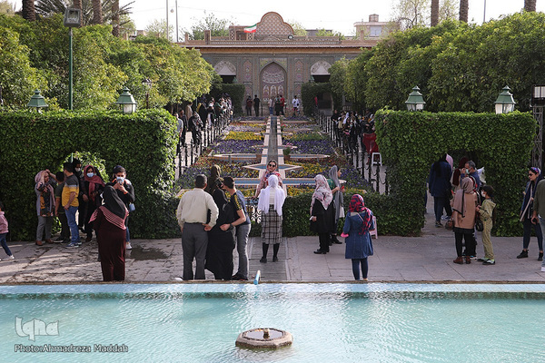 نارنجستان قوام‎‎