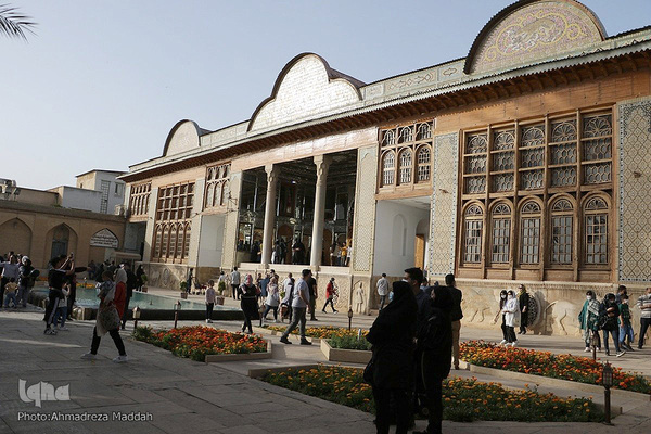 نارنجستان قوام‎‎