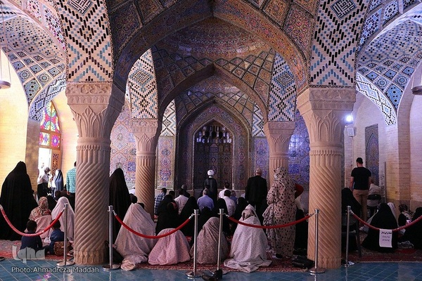 مسافران و گردشگران نوروزی در مسجد نصیرالملک‎‎