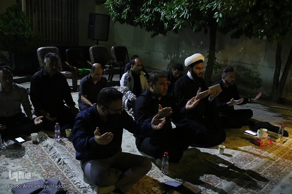 قرار بندگی؛ احیای شب ۲۳ رمضان در جهاد دانشگاهی فارس