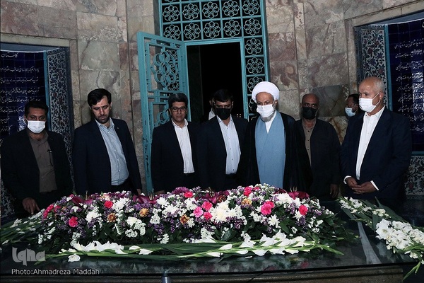 آیین پایانی دهه بزرگداشت شیخ «اَجَلّ» سعدی شیرازی‎‎‎‎