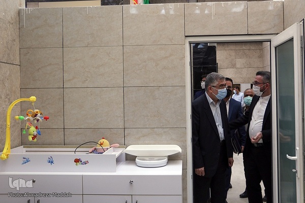 بازدید رئیس جهاددانشگاهی کشور از مرکز استقرار مراکز درمان ناباروری و سرطان
