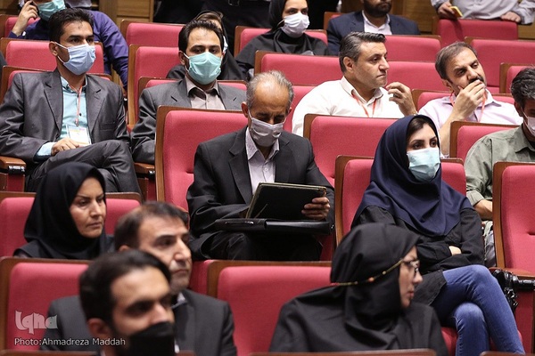 آغاز به کار همایش بین‌المللی طراحی و توسعه خدمات کتابخانه‌های عمومی در شیراز