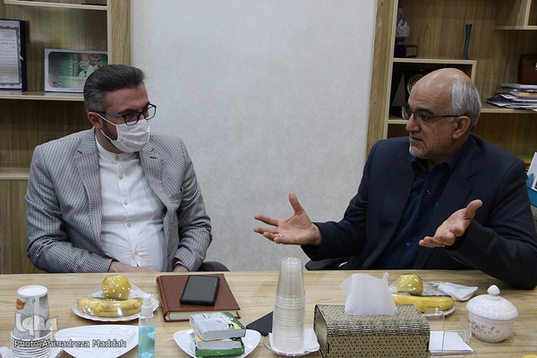 نشست خبری مدیرعامل شرکت فناوری بن یاخته های رویان در شیراز‎‎