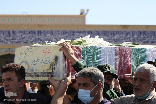 مراسم تشییع و وداع با پیکر شهید تازه تفحص شده شهید علیپور در حرم شاهچراغ (ع)‎‎