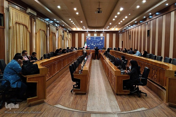 نشست خبری استاندار فارس
