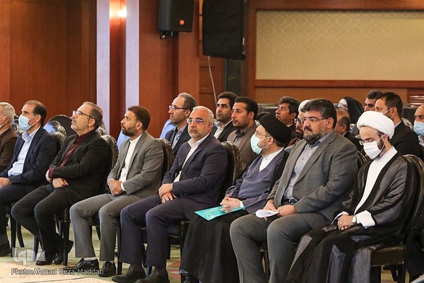 مراسم افتتاحیه هشتمین دوره مسابقات سراسری قرآن کارکنان و خانواده‌های قوه قضائیه در شیراز‎‎