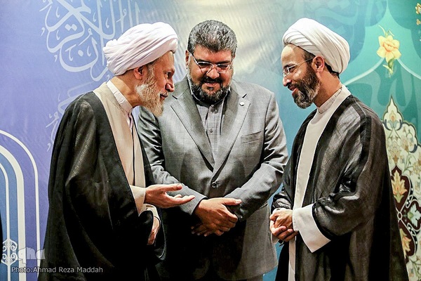 مراسم افتتاحیه هشتمین دوره مسابقات سراسری قرآن کارکنان و خانواده‌های قوه قضائیه در شیراز‎‎