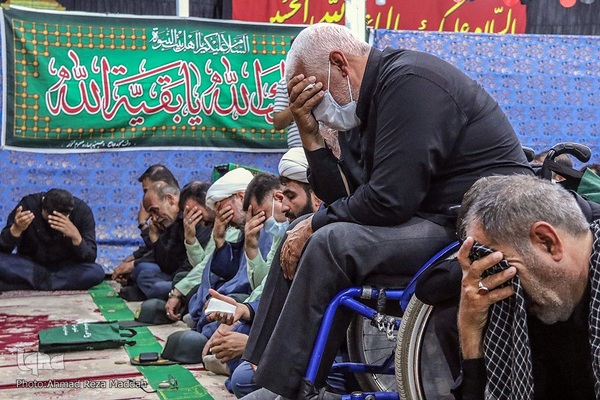 آئین وداع با پیکر شهید عبدالله اسکندری در شهرستان خرامه