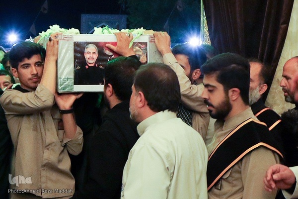 آئین وداع با پیکر شهید عبدالله اسکندری در حرم شاهچراغ(ع)