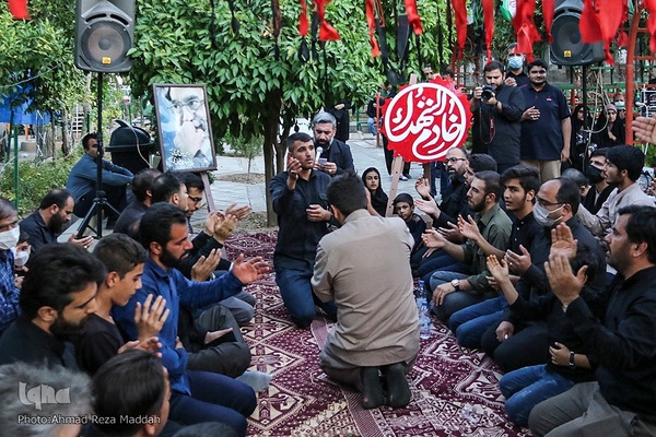 ویژه برنامه «سِرّ سَر» در گلزار شهدای شیراز‎‎