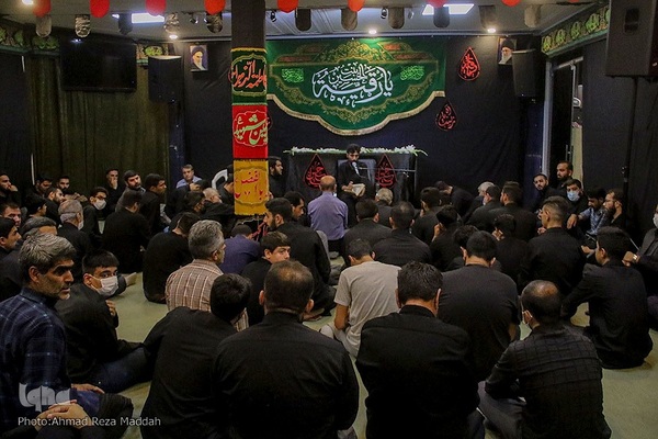 مراسم وداع با پیکر پاسدار شهید محمد اسلامی و بسیجی شهید سجادی‌زاده در شیراز