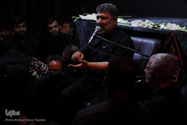 مراسم وداع با پیکر پاسدار شهید محمد اسلامی و بسیجی شهید سجادی‌زاده در شیراز