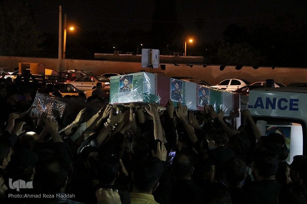 مراسم وداع با پیکر پاسدار شهید محمد اسلامی و بسیجی شهید سجادی‌زاده در شیراز