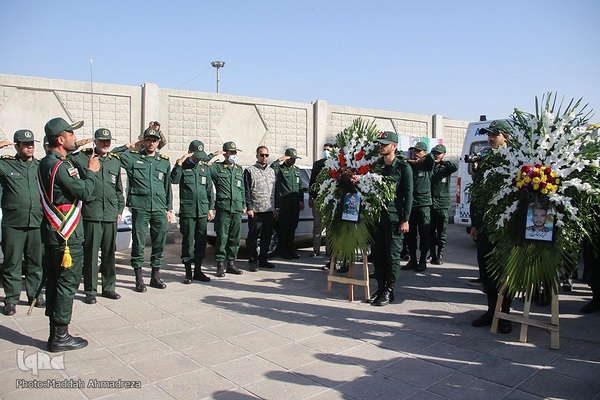 مراسم تشییع پیکر مطهر شهدای امنیت در شیراز‎‎