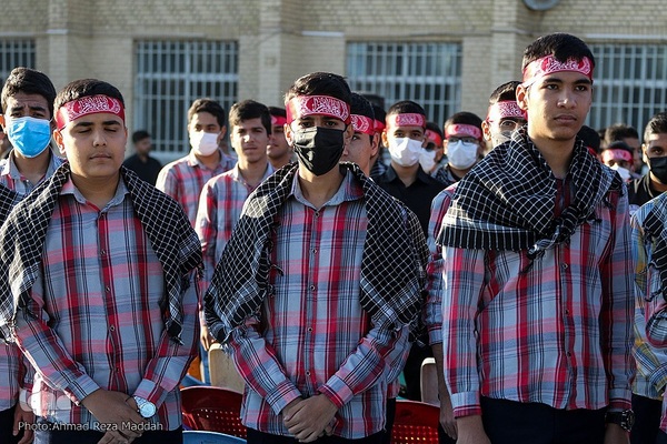 مراسم گلباران کلاس درس دانش‌آموز شهید محمدرضا کشاورز با حضور وزیر آموزش پرورش