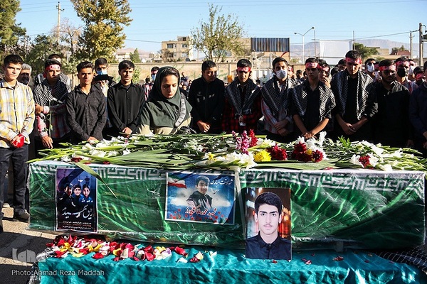 مراسم گلباران کلاس درس دانش‌آموز شهید محمدرضا کشاورز با حضور وزیر آموزش پرورش