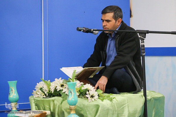 بزرگداشت هفته قرآن و دانشگاه در دانشکده علوم قرآنی شیراز