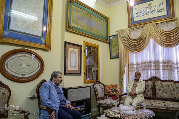 دیدار مدیرعامل قرآنی ایکنا با استاد «محمد نعمتی» کاتب قرآن