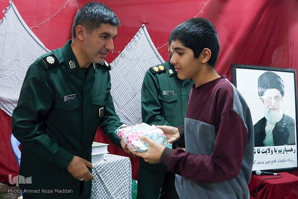 محفل انس با قرآن در مسجد تاریخی آقاباباخان شیراز