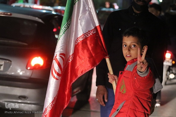شادمانه پیروزی تیم ملی در شیراز