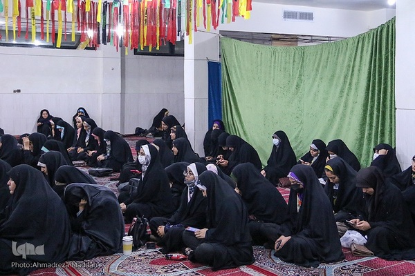 مراسم یادواره شهدا در دانشکده قرآنی شیراز