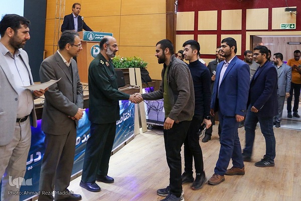 آئین اختتامیه چهارمین رویداد تولید محتوای دیجیتال بسیج استان فارس