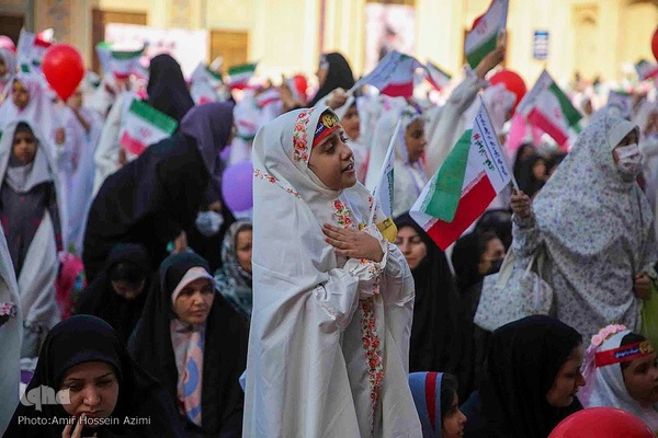 روزه اولی‎ها در حرم شاهچراغ