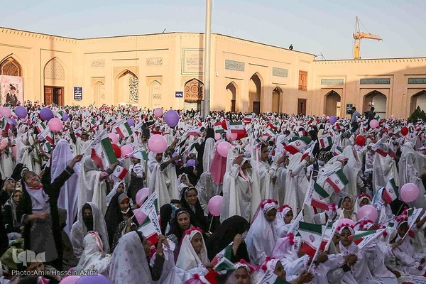 روزه اولی‎ها در حرم شاهچراغ