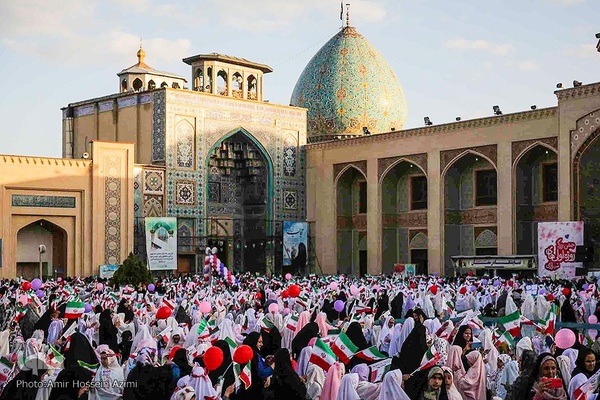 روزه اولی‎ها در حرم شاهچراغ