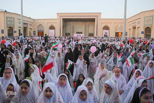 روزه اولی‎ها در حرم شاهچراغ