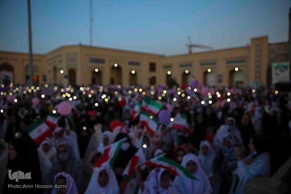 روزه اولی‎ها در حرم شاهچراغ