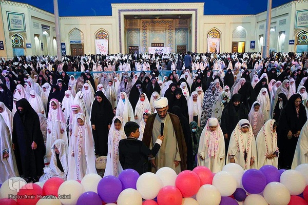 روزه اولی‎ها در حرم شاهچراغ