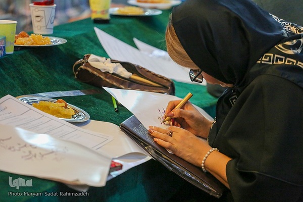 مشق شب قدر در حرم شاهچراغ