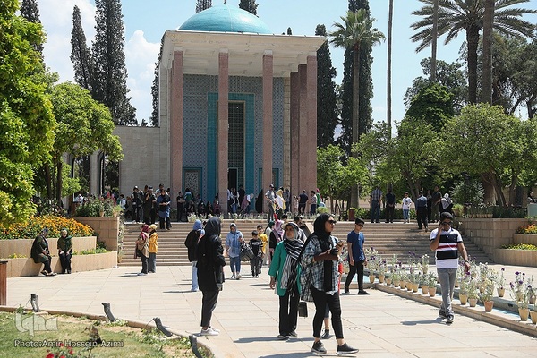 گلباران سعدی