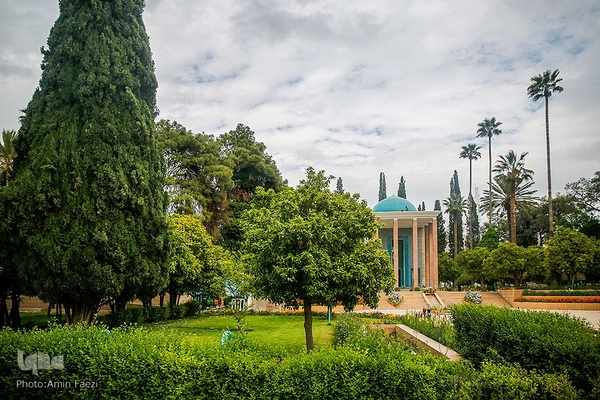 اول اردیبهشت روز سعدی شیرازی‎‎