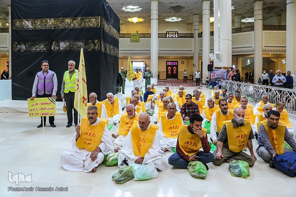 همایش بزرگ زائرین حج تمتع استان فارس