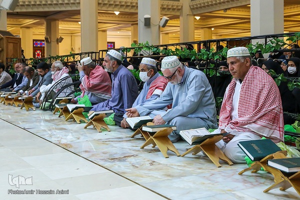 همایش بزرگ زائرین حج تمتع استان فارس