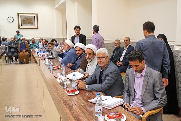 ستاد بزرگداشت دهه کرامت استان فارس