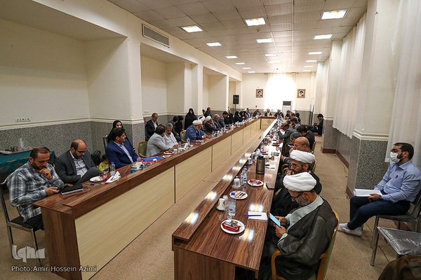 ستاد بزرگداشت دهه کرامت استان فارس