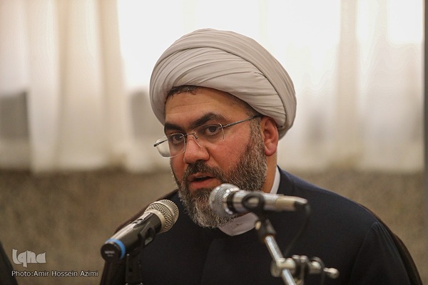 ستاد بزرگداشت دهه کرامت استان فارس