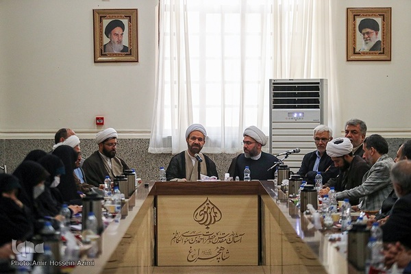 ستاد بزرگداشت دهه کرامت استان فارس